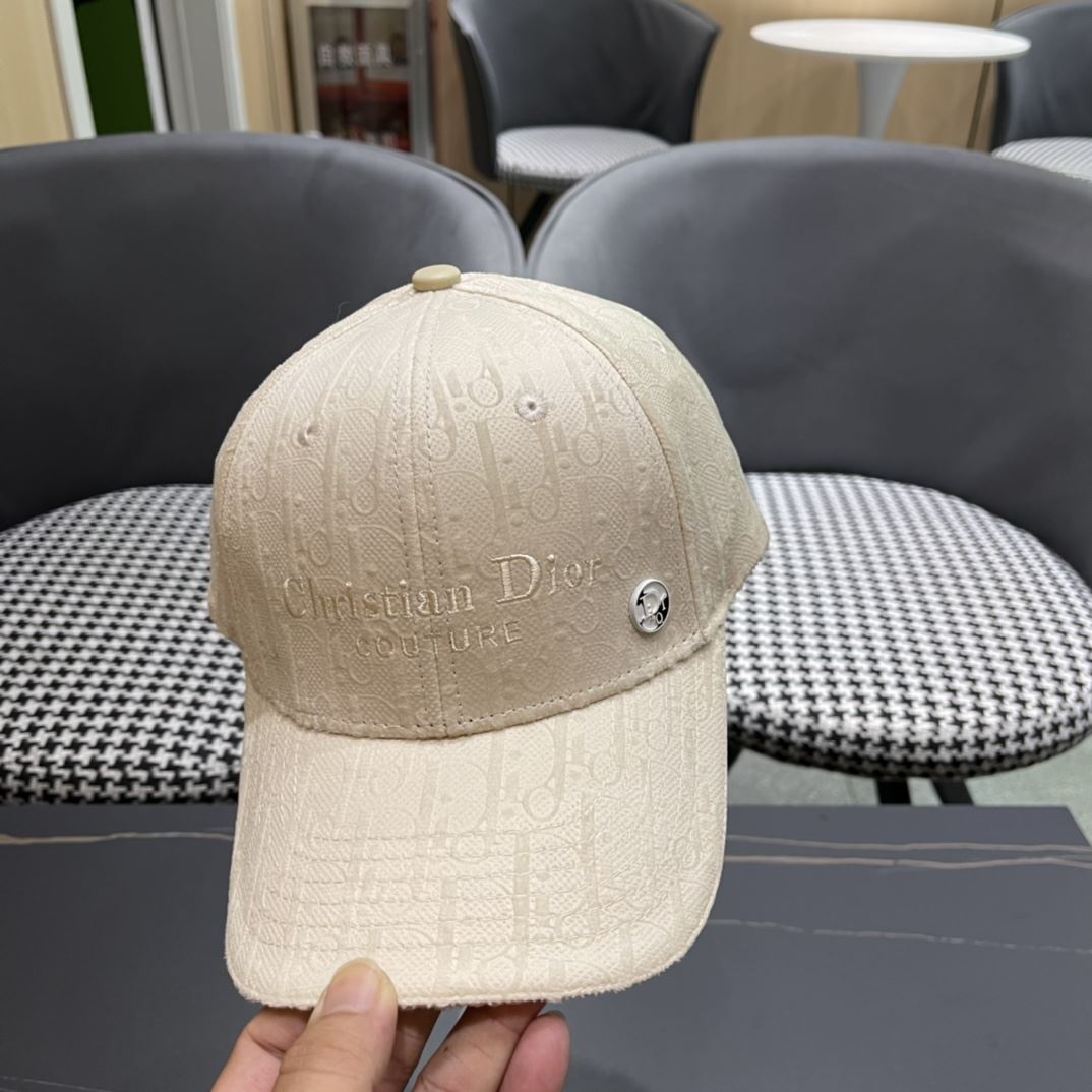 Christian Dior Caps